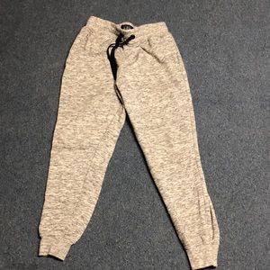 Champs sporting goods joggers